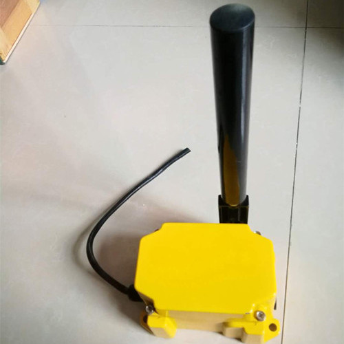 兩級跑偏開(kāi)關(guān)DOS-2D安裝方便